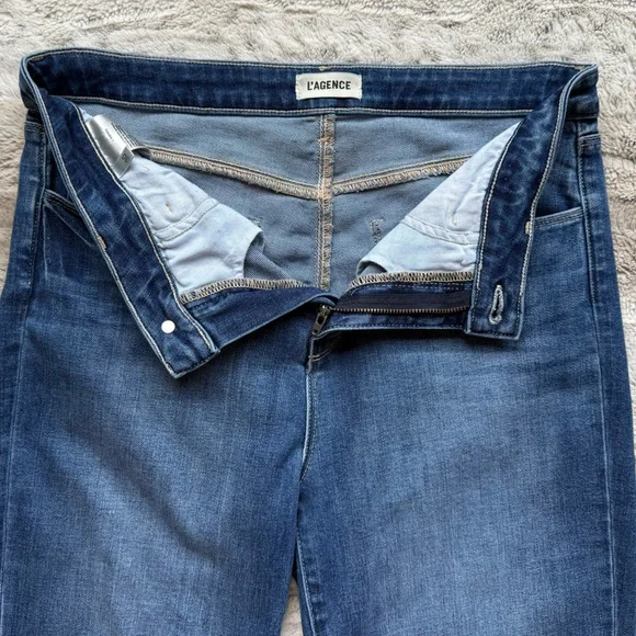 L'AGENCE Ruth High-Rise Straight Jeans in Cambridge Size 30 - Picture 6 of 16